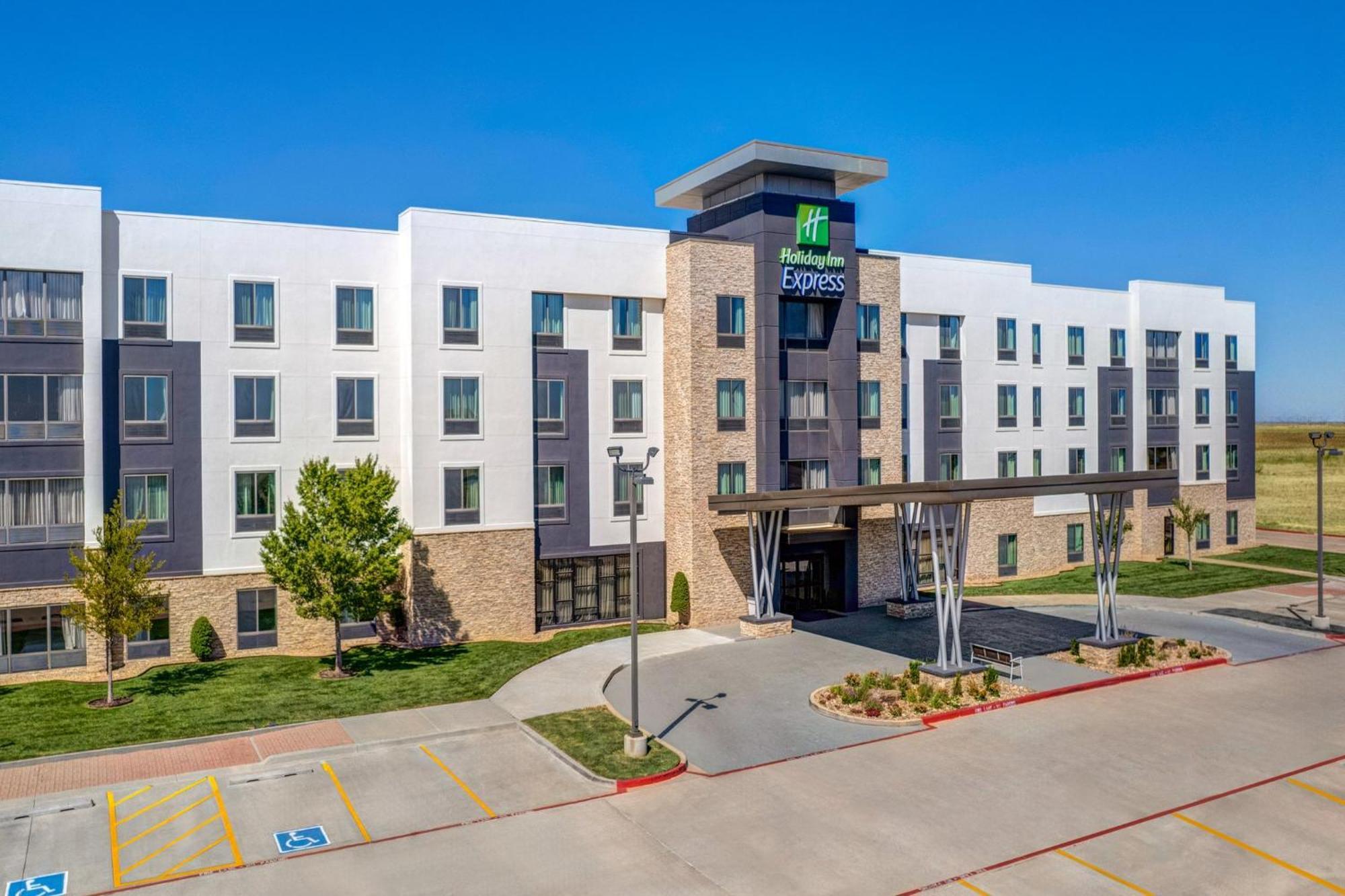 Holiday Inn Express & Suites Amarillo West By Ihg Exterior photo